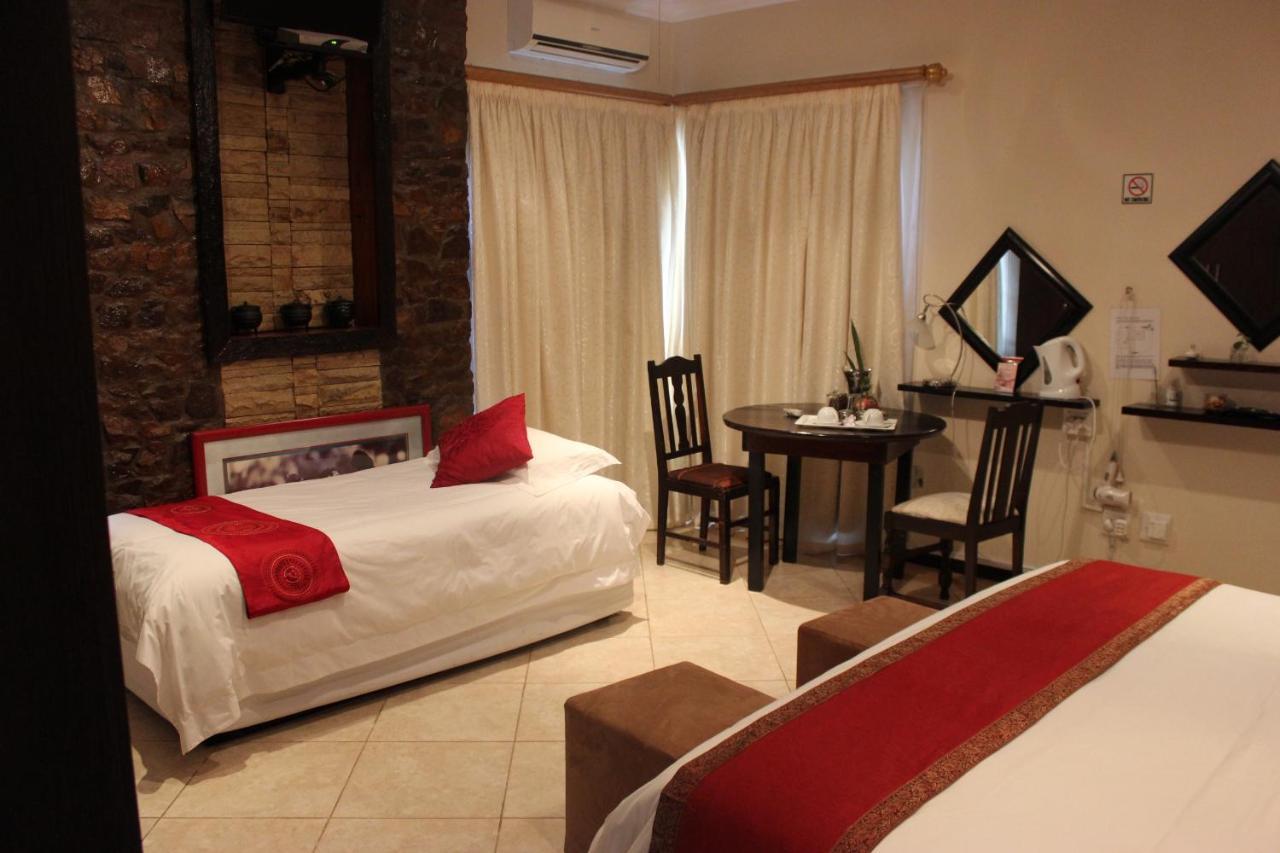 Lumley'S Place Guesthouse Pniel Екстер'єр фото